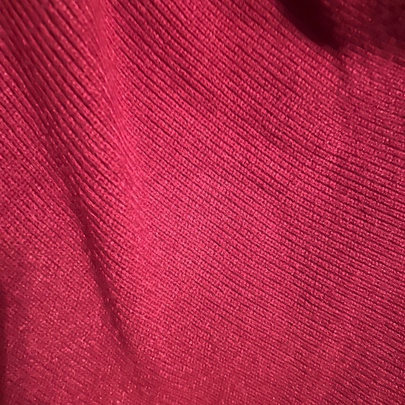 NWOT Long Sleeve Cross Wrap - Picture 4 of 4